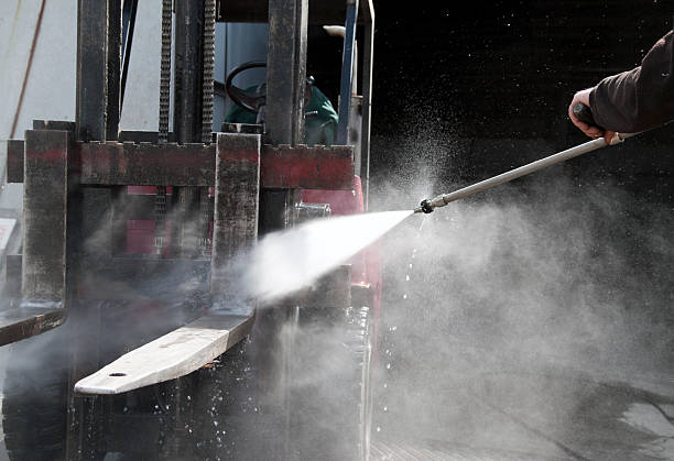 Why Choose Our Certified Pressure Washing Experts for Your Project Needs in Long Lake, MN?
